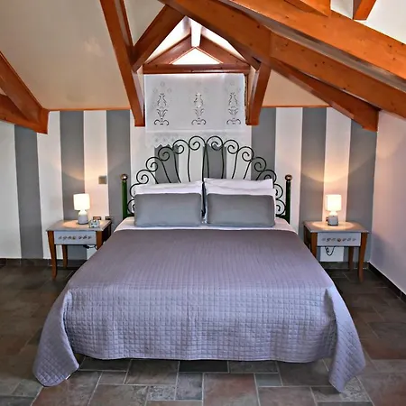 Coral 4 Bedroom * Kalamákion