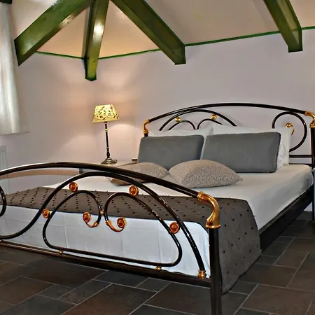 Coral 4 Bedroom Case de vacanță *